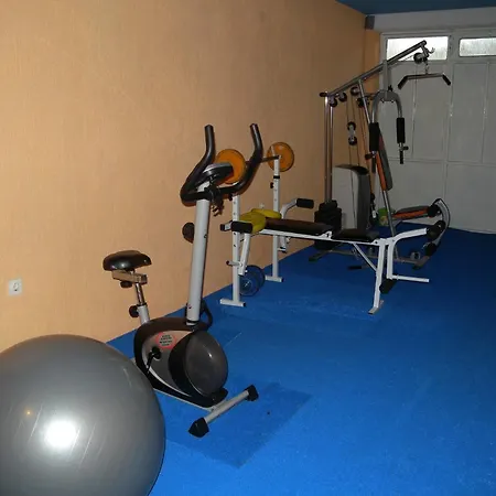 Apartament 14 *