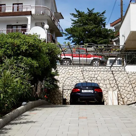 14 * Crikvenica