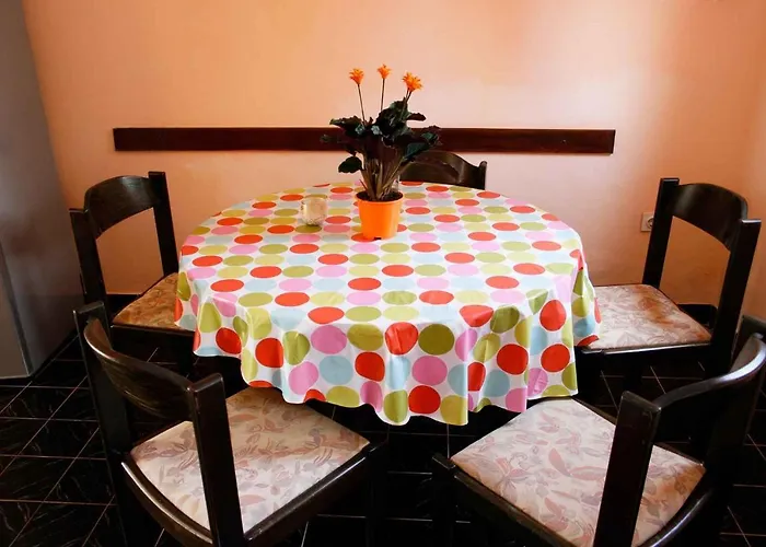 14 Apartament