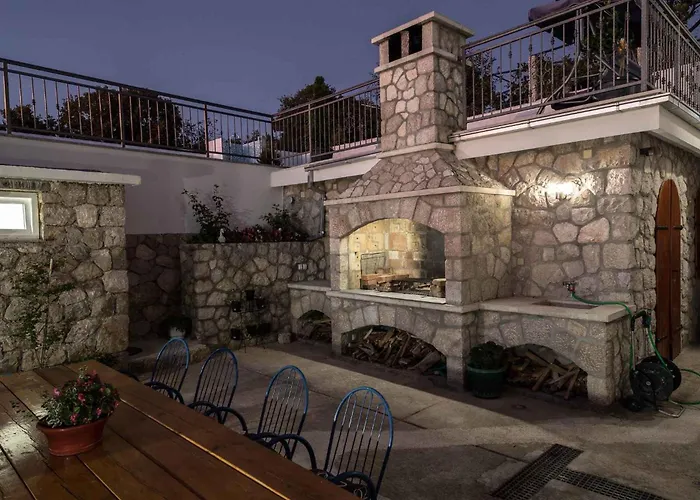 14 Apartman *